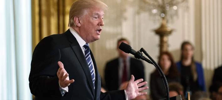 Ο Τραμπ κλιμακώνει τον πόλεμο με το FBI: Είχαν «φυτέψει» πράκτορα στην προεκλογική καμπάνια